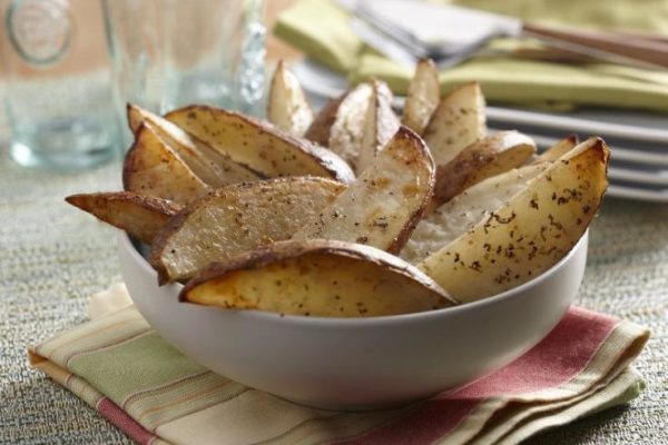 Herb Baked Potato Wedges