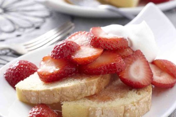Vanilla Laced Strawberries Recipe